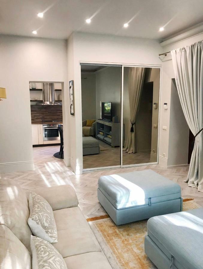 Luxury Old Town Apartment Βίλνιους Εξωτερικό φωτογραφία